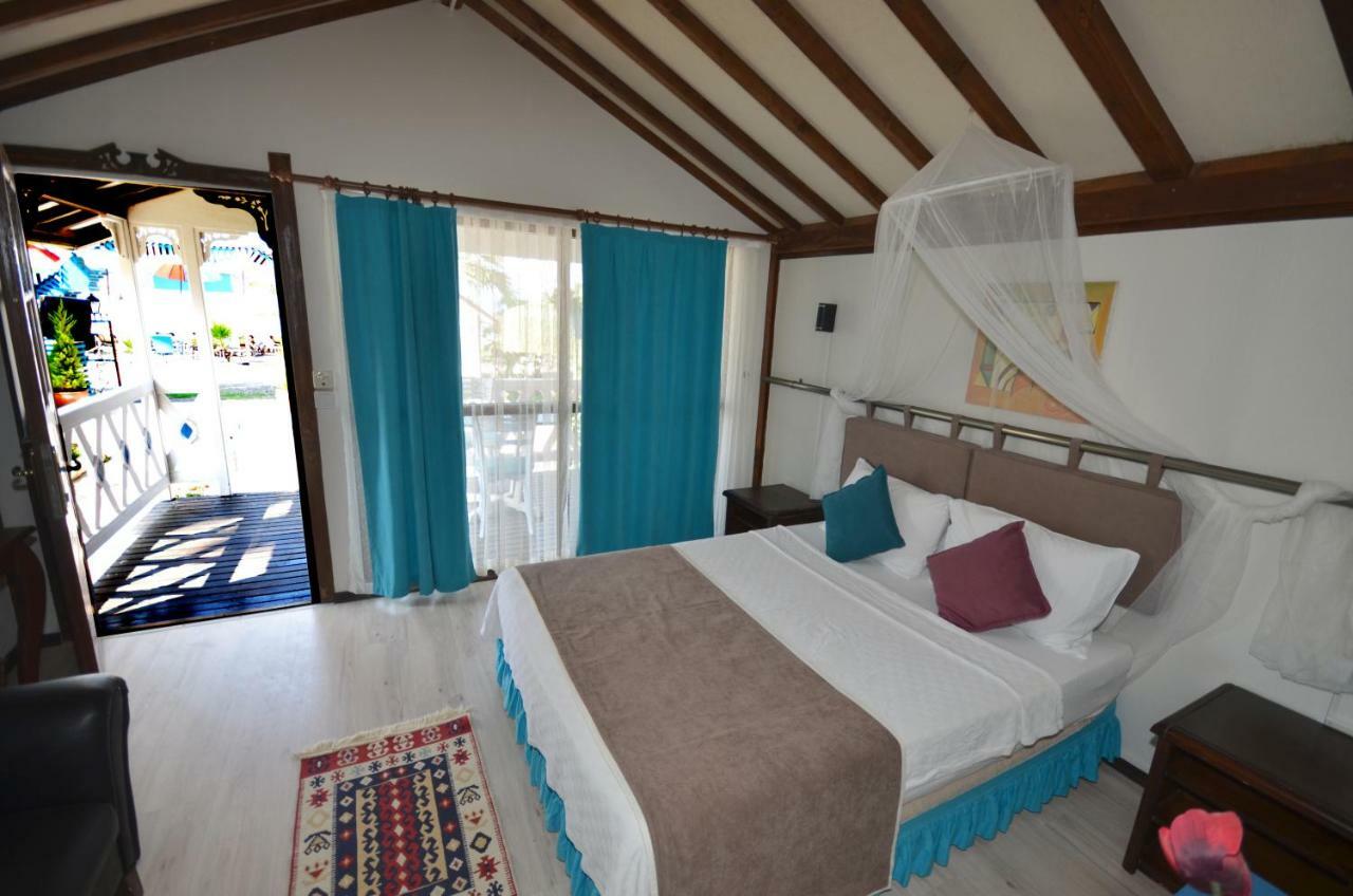 Blu Brezza Marine Hotel Hisaronu Buitenkant foto